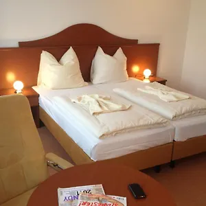 barliner-pension.find-berlin-hotels.com/